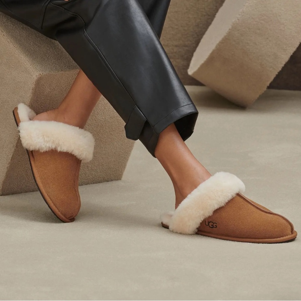 UGG Scuffette II Slipper